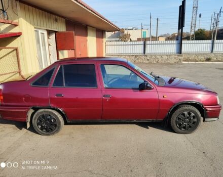 Красный Дэу Рейсер, объемом двигателя 1.5 л и пробегом 405 тыс. км за 1200 $, фото 1 на Automoto.ua