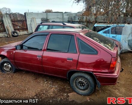 Красный Дэу Рейсер, объемом двигателя 16 л и пробегом 175 тыс. км за 450 $, фото 1 на Automoto.ua