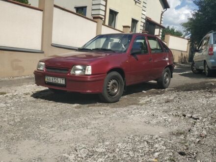 Дэу Рейсер 1996 в Киеве на Automoto.ua Красный Дэу Рейсер, объемом двигателя 1.5 л и пробегом 230 тыс. км за 1300 $, фото 1 на Automoto.ua