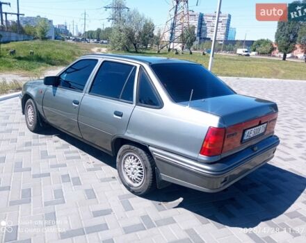 Сірий Деу Рейсер, об'ємом двигуна 1.5 л та пробігом 227 тис. км за 1650 $, фото 1 на Automoto.ua