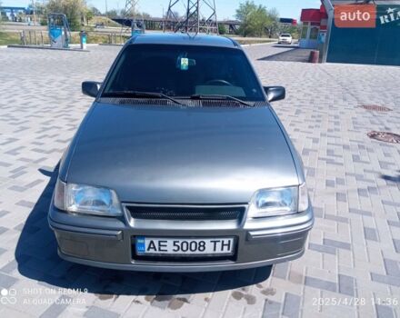 Сірий Деу Рейсер, об'ємом двигуна 1.5 л та пробігом 227 тис. км за 1650 $, фото 3 на Automoto.ua