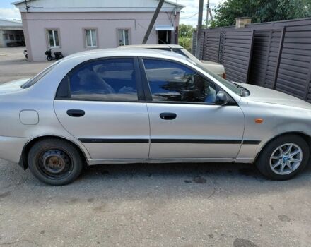 Деу Реззо 2002 у Зачепиловке на Automoto.ua Сірий Деу Реззо, об'ємом двигуна 1.3 л та пробігом 250 тис. км за 1000 $, фото 1 на Automoto.ua