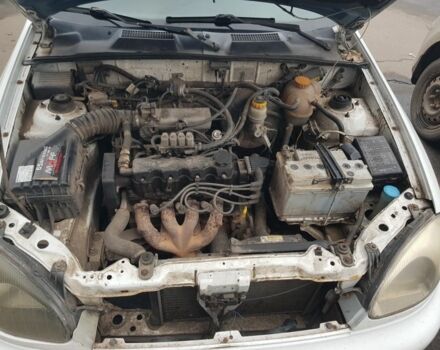 Білий Деу Сенс, об'ємом двигуна 1.5 л та пробігом 100 тис. км за 1424 $, фото 4 на Automoto.ua