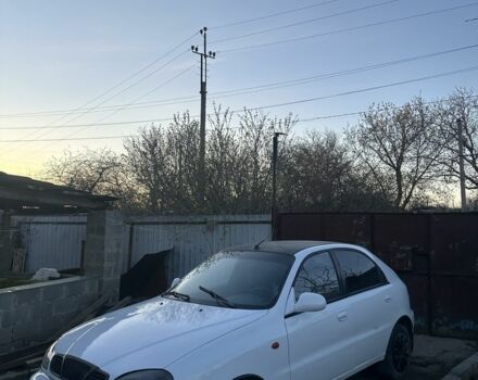 Белый Дэу Сенс, объемом двигателя 1.6 л и пробегом 120 тыс. км за 2600 $, фото 2 на Automoto.ua