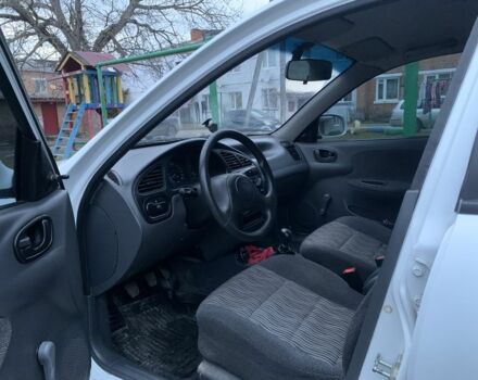 Белый Дэу Сенс, объемом двигателя 1.3 л и пробегом 64 тыс. км за 3000 $, фото 4 на Automoto.ua