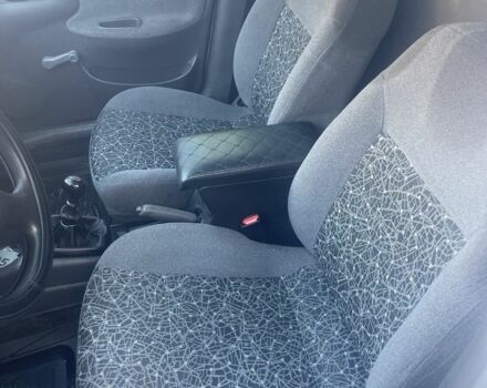 Деу Сенс 2007 у Києві на Automoto.ua Білий Деу Сенс, об'ємом двигуна 1.5 л та пробігом 215 тис. км за 1700 $, фото 7 на Automoto.ua