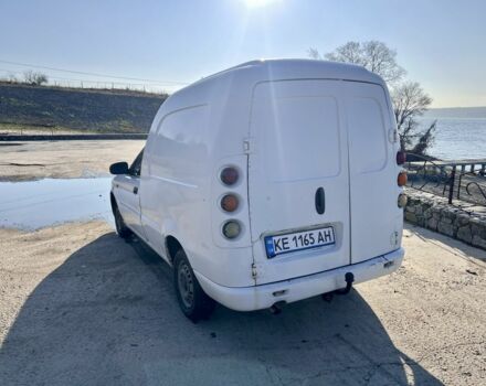 Белый Дэу Сенс, объемом двигателя 1.5 л и пробегом 368 тыс. км за 2200 $, фото 4 на Automoto.ua