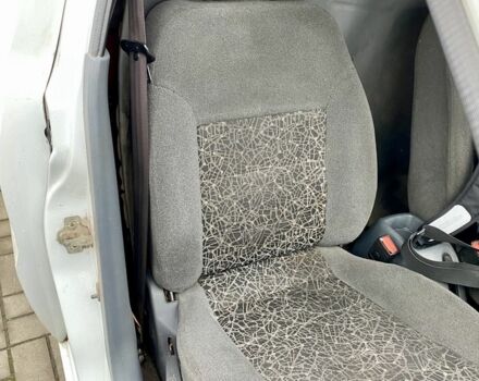 Белый Дэу Сенс, объемом двигателя 1.5 л и пробегом 238 тыс. км за 2000 $, фото 14 на Automoto.ua