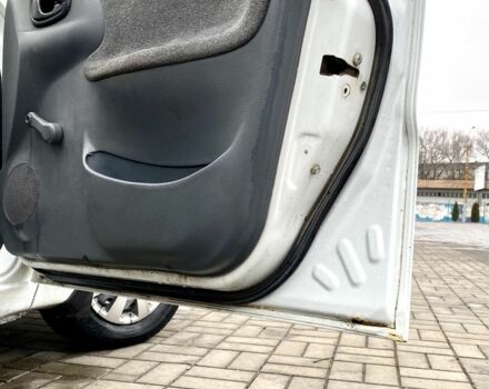 Белый Дэу Сенс, объемом двигателя 1.5 л и пробегом 238 тыс. км за 2000 $, фото 16 на Automoto.ua