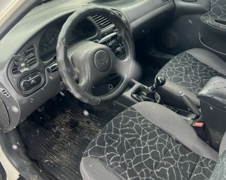 Белый Дэу Сенс, объемом двигателя 1.5 л и пробегом 350 тыс. км за 1150 $, фото 5 на Automoto.ua