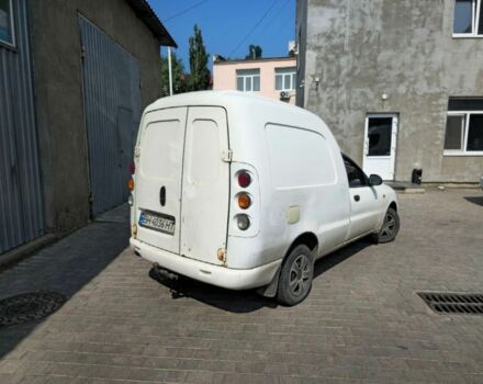 Белый Дэу Сенс, объемом двигателя 1.5 л и пробегом 200 тыс. км за 1600 $, фото 2 на Automoto.ua