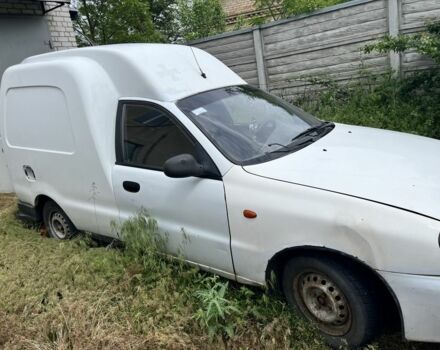 Білий Деу Сенс, об'ємом двигуна 1.5 л та пробігом 358 тис. км за 1000 $, фото 1 на Automoto.ua