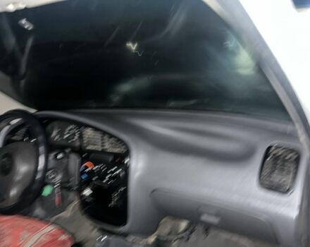 Білий Деу Сенс, об'ємом двигуна 1.3 л та пробігом 333 тис. км за 1300 $, фото 4 на Automoto.ua