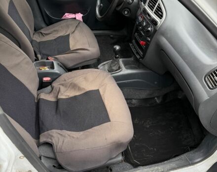 Белый Дэу Сенс, объемом двигателя 1.5 л и пробегом 290 тыс. км за 2100 $, фото 11 на Automoto.ua