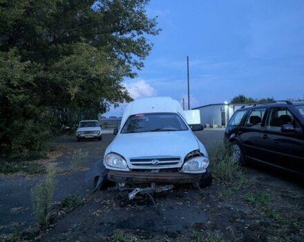 Белый Дэу Сенс, объемом двигателя 1.5 л и пробегом 300 тыс. км за 25000 $, фото 9 на Automoto.ua