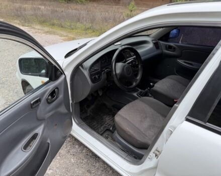 Білий Деу Сенс, об'ємом двигуна 1.5 л та пробігом 217 тис. км за 1800 $, фото 9 на Automoto.ua