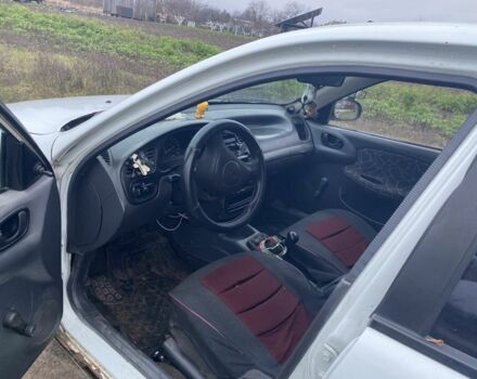 Білий Деу Сенс, об'ємом двигуна 1.3 л та пробігом 415 тис. км за 1100 $, фото 5 на Automoto.ua