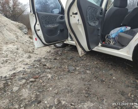 Білий Деу Сенс, об'ємом двигуна 1.3 л та пробігом 1000 тис. км за 1500 $, фото 4 на Automoto.ua
