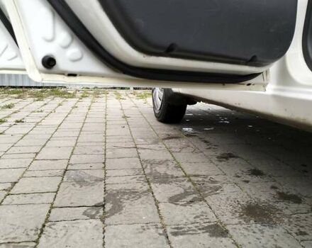 Белый Дэу Сенс, объемом двигателя 1.3 л и пробегом 243 тыс. км за 1700 $, фото 18 на Automoto.ua