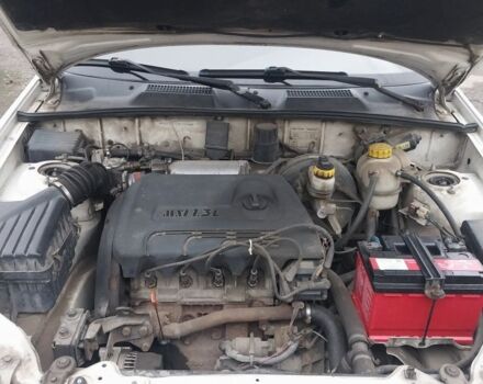 Белый Дэу Сенс, объемом двигателя 1.3 л и пробегом 244 тыс. км за 1550 $, фото 6 на Automoto.ua