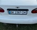 Белый Дэу Сенс, объемом двигателя 1.3 л и пробегом 320 тыс. км за 1209 $, фото 1 на Automoto.ua