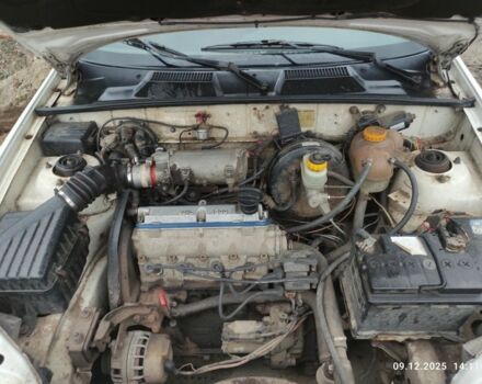 Білий Деу Сенс, об'ємом двигуна 1.3 л та пробігом 1000 тис. км за 1500 $, фото 7 на Automoto.ua