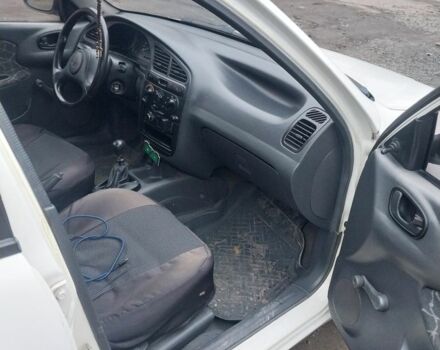 Білий Деу Сенс, об'ємом двигуна 1.3 л та пробігом 244 тис. км за 1550 $, фото 5 на Automoto.ua