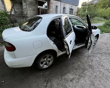 Білий Деу Сенс, об'ємом двигуна 1.3 л та пробігом 300 тис. км за 2000 $, фото 9 на Automoto.ua