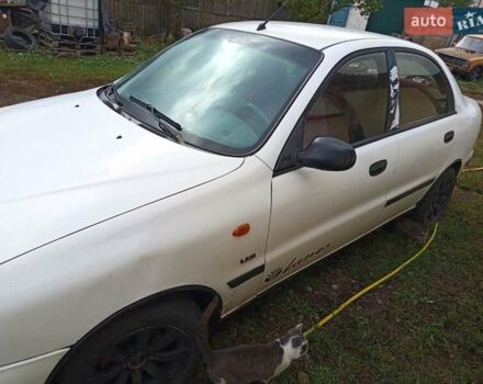 Деу Сенс 2003 у Валках на Automoto.ua Білий Деу Сенс, об'ємом двигуна 1.3 л та пробігом 300 тис. км за 947 $, фото 7 на Automoto.ua