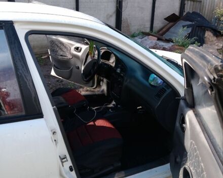 Деу Сенс 2003 у Броварах на Automoto.ua Білий Деу Сенс, об'ємом двигуна 1.5 л та пробігом 420 тис. км за 2100 $, фото 1 на Automoto.ua