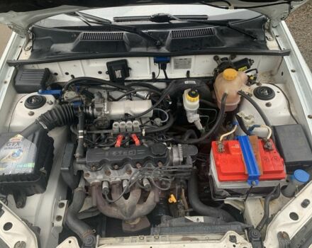 Білий Деу Сенс, об'ємом двигуна 1.5 л та пробігом 155 тис. км за 2399 $, фото 6 на Automoto.ua