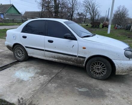 Белый Дэу Сенс, объемом двигателя 1.5 л и пробегом 250 тыс. км за 1300 $, фото 3 на Automoto.ua