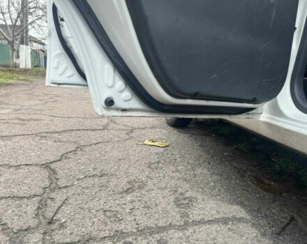 Белый Дэу Сенс, объемом двигателя 1.3 л и пробегом 200 тыс. км за 2300 $, фото 5 на Automoto.ua