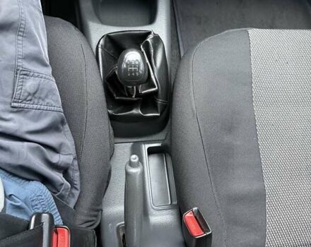 Білий Деу Сенс, об'ємом двигуна 1.3 л та пробігом 257 тис. км за 1950 $, фото 8 на Automoto.ua