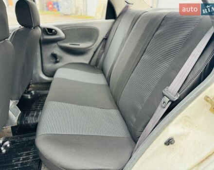 Белый Дэу Сенс, объемом двигателя 1.3 л и пробегом 220 тыс. км за 1550 $, фото 10 на Automoto.ua