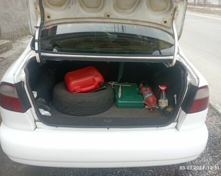 Белый Дэу Сенс, объемом двигателя 1.3 л и пробегом 180 тыс. км за 1700 $, фото 4 на Automoto.ua