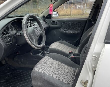 Белый Дэу Сенс, объемом двигателя 1.3 л и пробегом 200 тыс. км за 1550 $, фото 4 на Automoto.ua