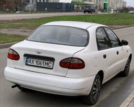 Белый Дэу Сенс, объемом двигателя 1.6 л и пробегом 250 тыс. км за 1050 $, фото 5 на Automoto.ua