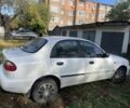 Білий Деу Сенс, об'ємом двигуна 1.3 л та пробігом 161 тис. км за 1451 $, фото 2 на Automoto.ua