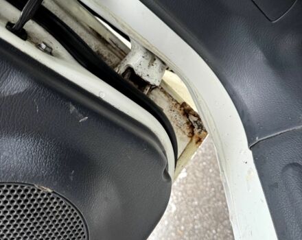 Белый Дэу Сенс, объемом двигателя 1.3 л и пробегом 300 тыс. км за 1500 $, фото 7 на Automoto.ua