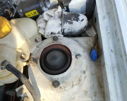 Білий Деу Сенс, об'ємом двигуна 1.3 л та пробігом 216 тис. км за 1550 $, фото 3 на Automoto.ua