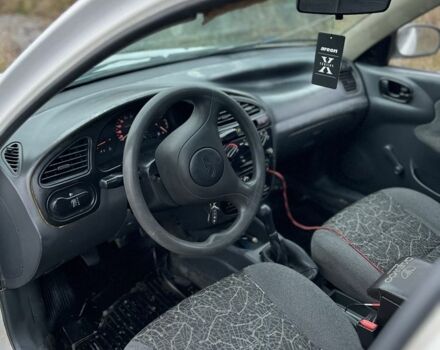 Білий Деу Сенс, об'ємом двигуна 1.3 л та пробігом 190 тис. км за 1100 $, фото 5 на Automoto.ua