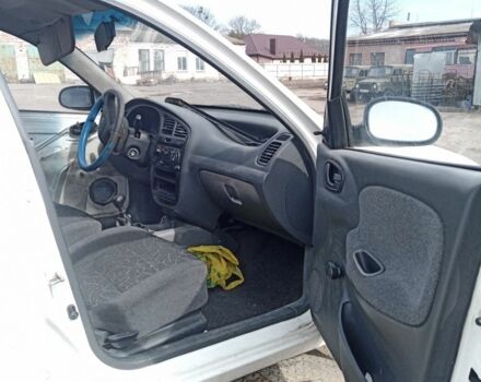 Белый Дэу Сенс, объемом двигателя 1.3 л и пробегом 186 тыс. км за 32000 $, фото 3 на Automoto.ua