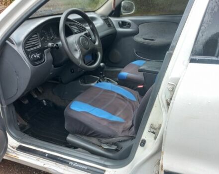 Белый Дэу Сенс, объемом двигателя 1.5 л и пробегом 300 тыс. км за 1200 $, фото 5 на Automoto.ua