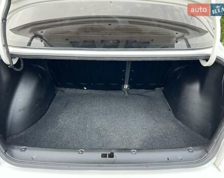 Белый Дэу Сенс, объемом двигателя 1.5 л и пробегом 204 тыс. км за 2450 $, фото 5 на Automoto.ua