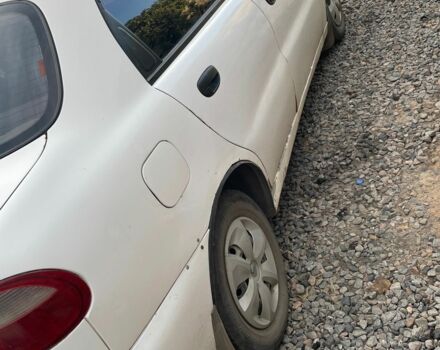 Білий Деу Сенс, об'ємом двигуна 1.5 л та пробігом 160 тис. км за 946 $, фото 1 на Automoto.ua