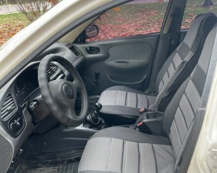 Белый Дэу Сенс, объемом двигателя 1.3 л и пробегом 150 тыс. км за 2000 $, фото 7 на Automoto.ua