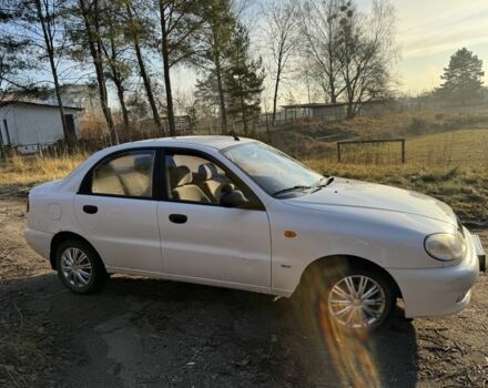 Білий Деу Сенс, об'ємом двигуна 1.6 л та пробігом 152 тис. км за 2000 $, фото 2 на Automoto.ua