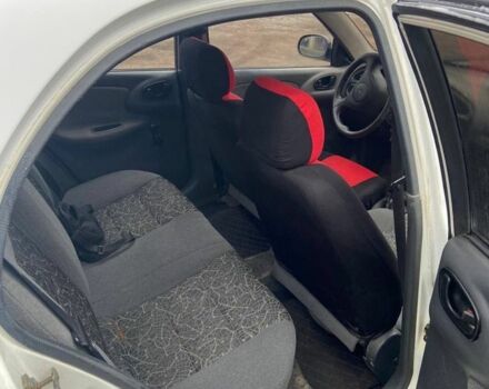 Белый Дэу Сенс, объемом двигателя 1.3 л и пробегом 3 тыс. км за 1300 $, фото 4 на Automoto.ua