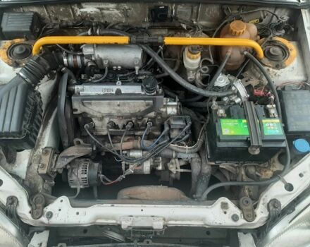 Білий Деу Сенс, об'ємом двигуна 1.4 л та пробігом 298 тис. км за 1660 $, фото 3 на Automoto.ua